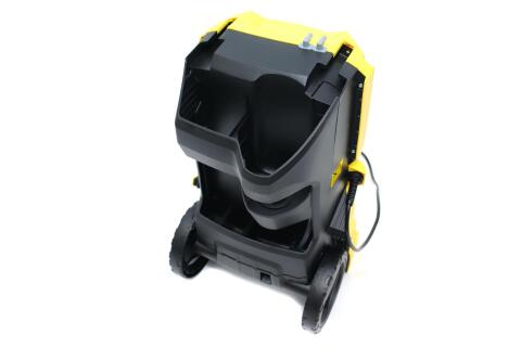 Минимойка высокого давления K4 (+ щетка WB 60) (130 Бар/до 420 л/ч) Минимойка высокого давления K4 (+ щетка WB 60) (130 Бар/до 420 л/ч)