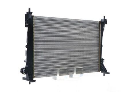 Радіатор охолодження двигуна Радіатор охолодження двигуна