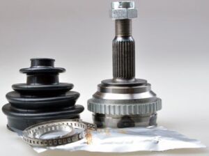Шарнирный комплект, приводной вал