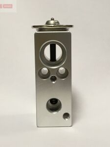 Розширювальний клапан, система кондиціонування повітря