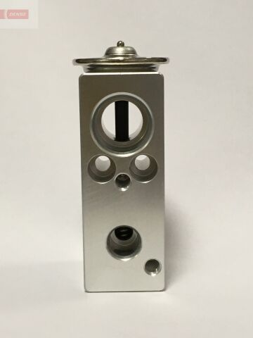 Розширювальний клапан, система кондиціонування повітря