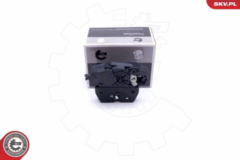 Замок задней двери