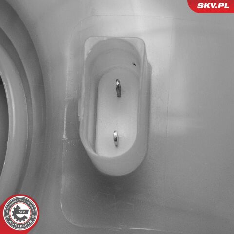 Компенсационный бак, охлаждающая жидкость Компенсационный бак, охлаждающая жидкость