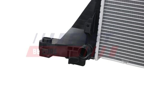 Радіатор охолодження двигуна Радіатор охолодження двигуна