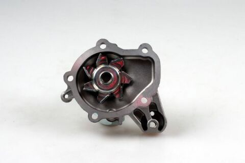 Помпа водяная, охлаждение двигателя