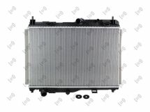 Радіатор охолодження двигуна