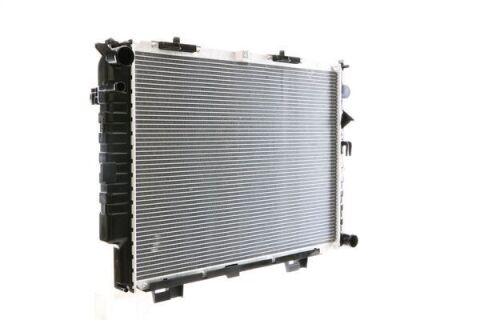 Радиатор охлаждения двигателя