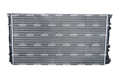 Радіатор охолодження двигуна