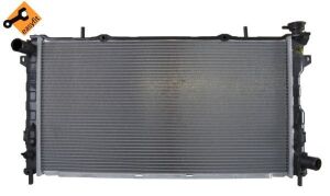 Радиатор охлаждения двигателя