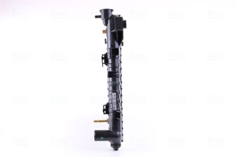 Радіатор охолодження двигуна