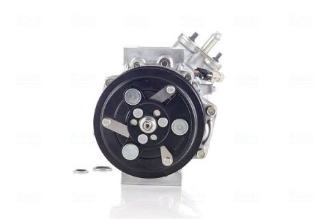 Компресор, система кондиціонування повітря