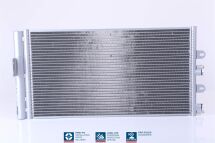 Конденсатор, система кондиціонування повітря Конденсатор, система кондиціонування повітря