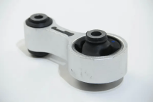 Подушка двигателя задняя Mazda 6 02-08