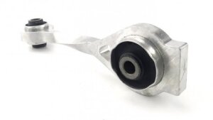 Подушка двигуна задня 1.9dTi Kangoo 00-/Megane 01-03