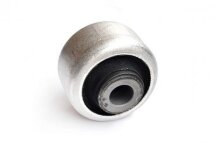 Сайлентблок переднего рычага Citroen C5 08-/C6 05-/Peugeot 407 04-10/508 10-18 (передний)