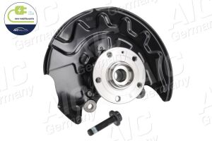 Кулак поворотнiй в зборi зi ступицею та кожухом