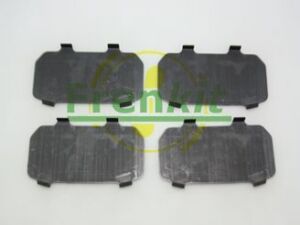 Комплект протискрипних пластин (передніх) Toyota Corolla 01-18/Auris 07-12/Rav4 III 05-/Yaris/Prius+ 12-