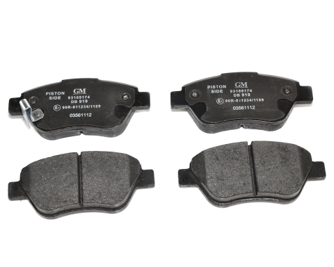 Гальмівні колодки OPEL Corsa 09-14 (BOSCH)