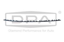 Накладка для переднього бампера; нижня центр.