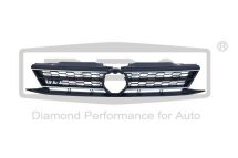 Решетка радиатора; без эмблемы; с полоской; GLI