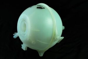 Компенсационный бак, охлаждающая жидкость