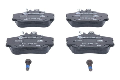 Комплект гальмівних накладок, дискове гальмо Комплект гальмівних накладок, дискове гальмо