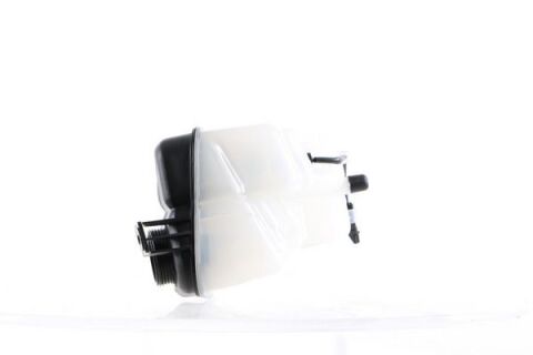 Компенсационный бак, охлаждающая жидкость