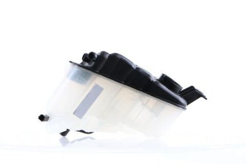 Компенсационный бак, охлаждающая жидкость