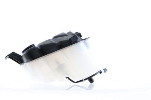 Компенсационный бак, охлаждающая жидкость