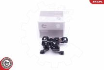 Замок кришки капота