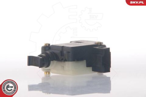 Приводний елемент, центральний замок