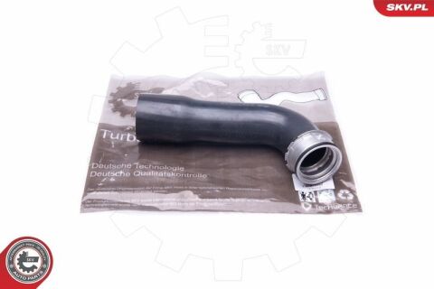 Шланг подачі наддувального повітря