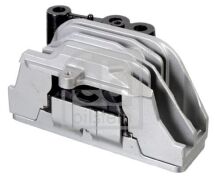 Опора двигуна