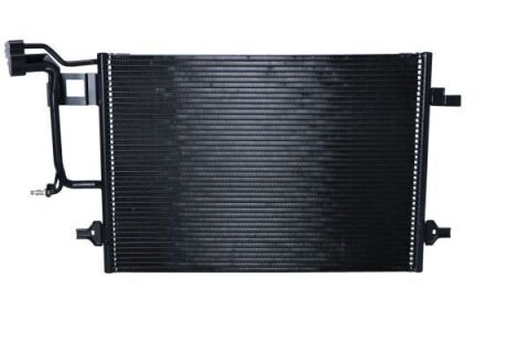 Конденсатор, система кондиціонування повітря Конденсатор, система кондиціонування повітря