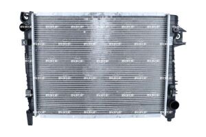 Радиатор охлаждения двигателя
