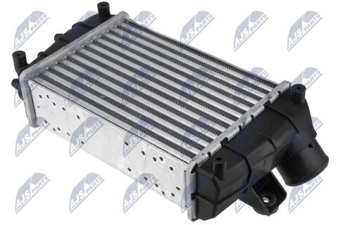 Интеркулер Alfa Romeo 147 1.9 Jtd 16V 00-, Gt (937) 1.9 Jtd 03- Интеркулер Alfa Romeo 147 1.9 Jtd 16V 00-, Gt (937) 1.9 Jtd 03-