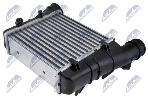 Охолоджувач наддувального повітря Audi A 4