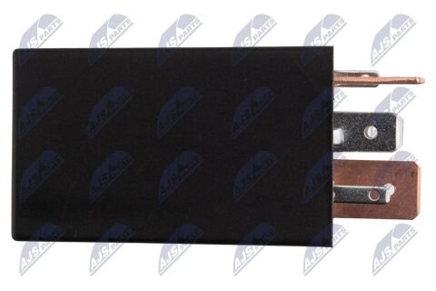 Реле, топливный насос Audi A3 1.6,1.8,1.8T,1.9Tdi 1997-2003,Seat Leon 1.4,1.6,1.8,1.8T 2000-,Skoda Octavia I 1.4,1.6,1.8,1.8T,2.0 1997-,Vw Golf Iv 1.4,1.6,1.8,1.8T,2.0,2.3,2.8,3.2 1997-,Passat B5 1.6,1.8T,1.9Tdi,2.0,2.3,2.5Tdi,2.8,4.0 2000- Реле, топливный насос Audi A3 1.6,1.8,1.8T,1.9Tdi 1997-2003,Seat Leon 1.4,1.6,1.8,1.8T 2000-,Skoda Octavia I 1.4,1.6,1.8,1.8T,2.0 1997-,Vw Golf Iv 1.4,1.6,1.8,1.8T,2.0,2.3,2.8,3.2 1997-,Passat B5 1.6,1.8T,1.9Tdi,2.0,2.3,2.5Tdi,2.8,4.0 2000-