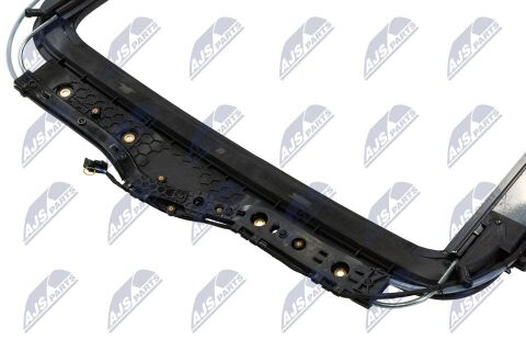 Сдвигаемая панель крыши Audi Q5 2009-,Skoda Superb 2008-,Yeti 2010-,Vw Golf Variant 2010- Сдвигаемая панель крыши Audi Q5 2009-,Skoda Superb 2008-,Yeti 2010-,Vw Golf Variant 2010-