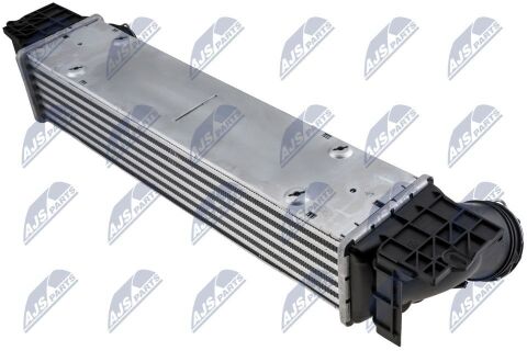 Интеркулер Bmw 1 118C 06-11, 3 (320D) 07-11, X1 (Diesel) 10-15 Интеркулер Bmw 1 118C 06-11, 3 (320D) 07-11, X1 (Diesel) 10-15