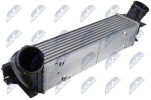 Интеркулер Bmw 1 E81,E82,E87,E88 04-, 3 E90,E91,E92,E93 05-, X1 E84 09-, X1 25Dx, Z4 E89 09-