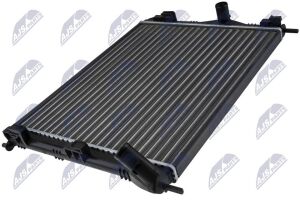 Радіатор, система охолодження двигуна Dacia Logan (Ls, Fs)04- , Logan Kcv (Ks) 07-, Sandero 08-