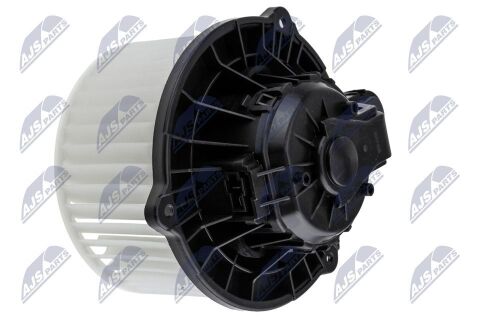 Компресор салону Eng.1.0-2.0 Hyundai I30,Elantra Vi; Kia Carens Iv; 2013- Компресор салону Eng.1.0-2.0 Hyundai I30,Elantra Vi; Kia Carens Iv; 2013-