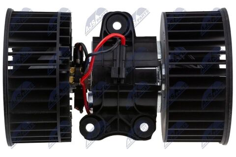Вентилятор салона Eng.2.0-4.9 Bmw 5(E39), X5(E53); Land Rover Range Rover Iii; 1995-2012 Вентилятор салона Eng.2.0-4.9 Bmw 5(E39), X5(E53); Land Rover Range Rover Iii; 1995-2012