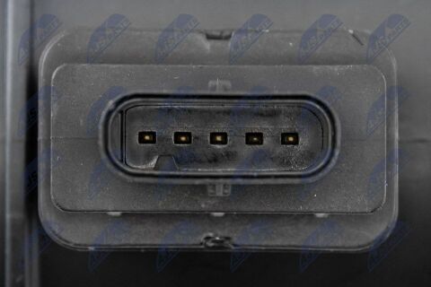 Расходомер воздуха Eng.3.6 Vw Passat B7, Touareg, Cc B7; Skoda Superb Ii; Porsche Cayenne; 2008- Расходомер воздуха Eng.3.6 Vw Passat B7, Touareg, Cc B7; Skoda Superb Ii; Porsche Cayenne; 2008-