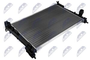 Радиатор, охлаждение двигателя Fiat Bravo 1.9D Multijet 07-, Grande Punto 1.3D,1.9 Multijet 05-, Lancia Delta 1.6D Multijet 08-, Opel Corsa D 1.3Cdti, 1.7Cdti 06-