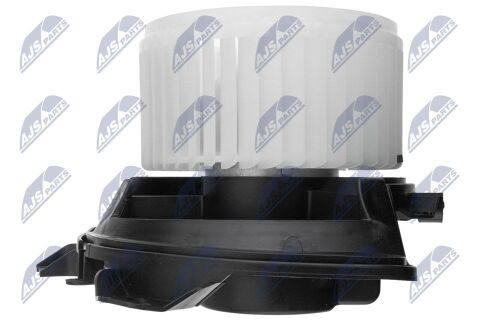 Компресор салону Fiat Grande Punto (10-) 1.2, (08-) 1.3D, Punto (13-) 0.9, Corsa D (09-14) 1.2, 1.3 Cdti Компресор салону Fiat Grande Punto (10-) 1.2, (08-) 1.3D, Punto (13-) 0.9, Corsa D (09-14) 1.2, 1.3 Cdti