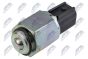 Перемикач, ліхтар заднього ходу Ford C-Max 07-10,Cougar 98-01,Focus 98-,Galaxy 06-15,Mondeo 98-15,S-Max 06-14,Tourneo Connect 02-13,Volvo C30 06-13,S40 04-12,S80 08-12,V50 05-12,V70 07-11, фото 1 - интернет-магазин Auto-Mechanic