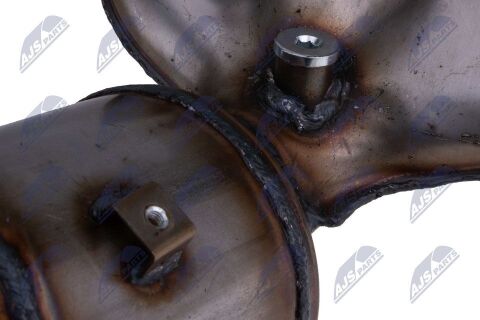 Каталізатор Ford Focus Iii 1.6Ti (Iqdb,Xtda) 2011-2020; C-Max Ii Каталізатор Ford Focus Iii 1.6Ti (Iqdb,Xtda) 2011-2020; C-Max Ii
