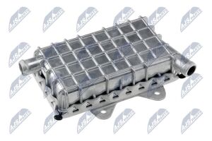 Охолоджувач оливи, моторна олива Mercedes Sprinter 208D,210D,212D 1995-,Vito 2.3D 1996-